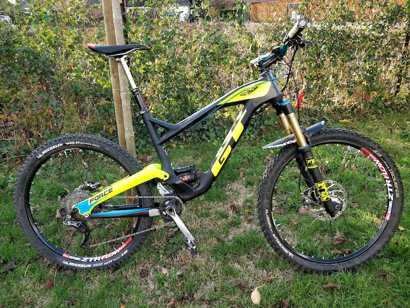 gt force pro le