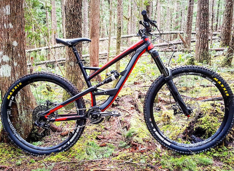 2017 YT Capra AL Comp with Rockshox Reverb 170 w/ 1x Remote For Sale