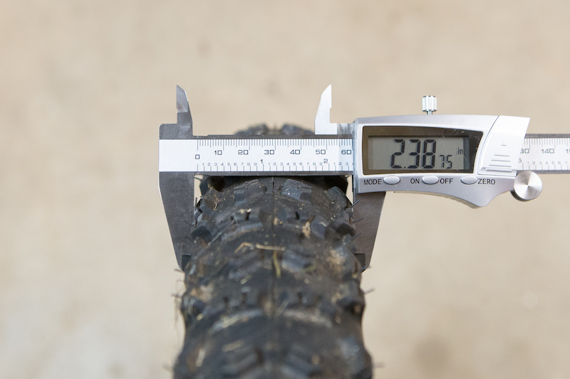 Continental Bike Tyre MTB Cross King 2 Performance Pure Grip Folding 26x2.30 Bla 
