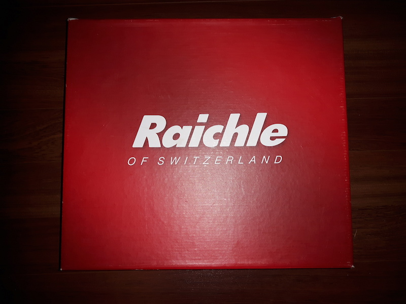 Raichle Kootenay size 9US wide