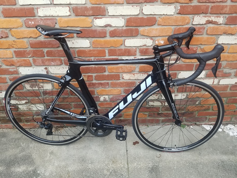 2016 Fuji Transonic Two-7 Road Bike 