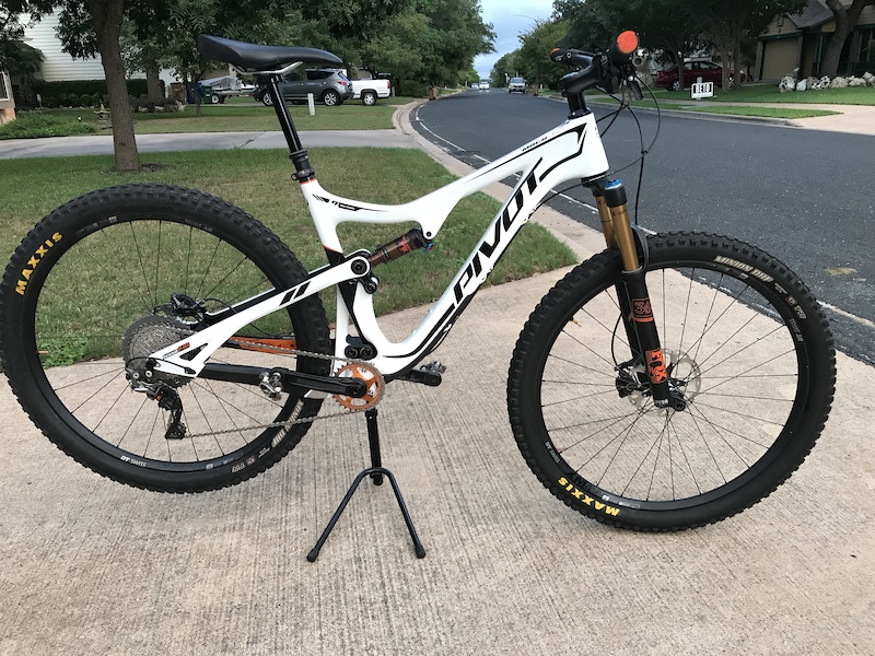 2017 pivot mach 429 sl