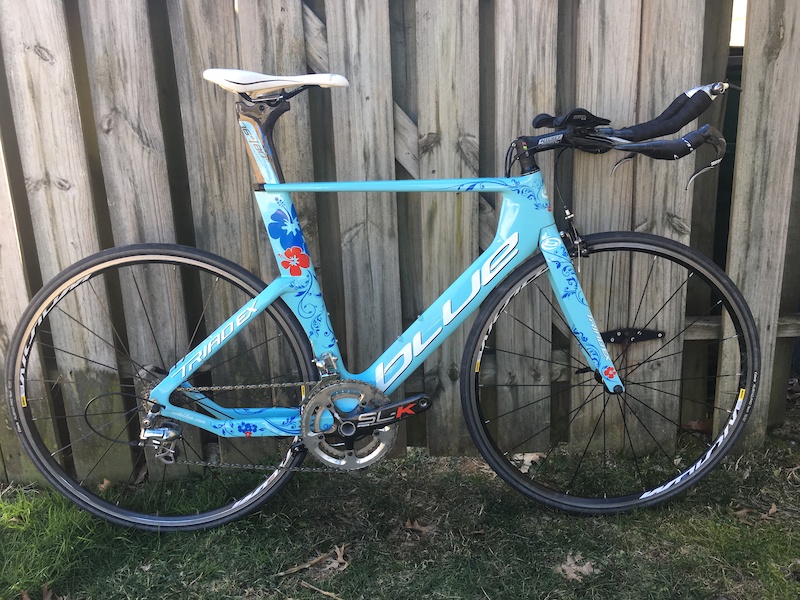 blue tri bike