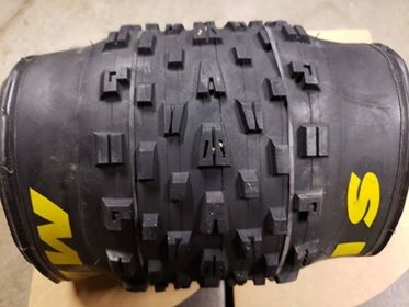 maxxis fbf 27.5 x 3.8