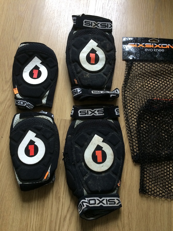 2017 661 D30 Evo Knee & Arm Pads For Sale