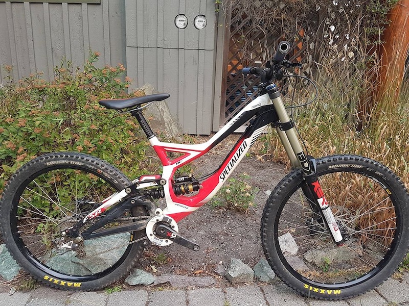 specialized demo 2012