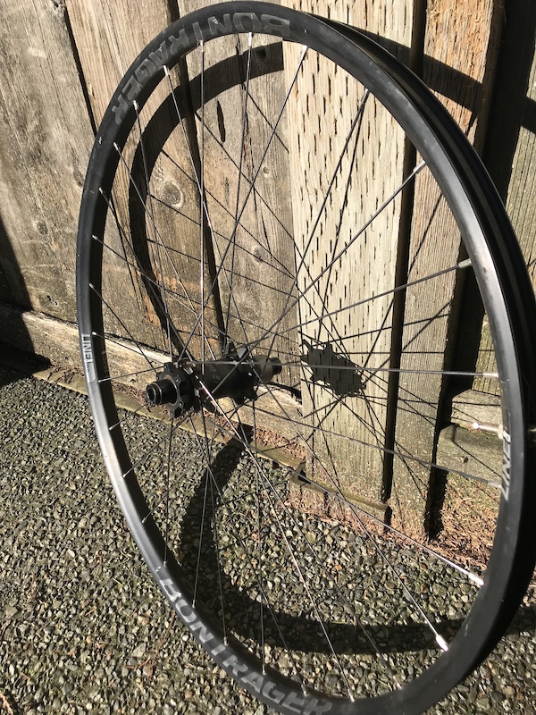 28c bontrager tires