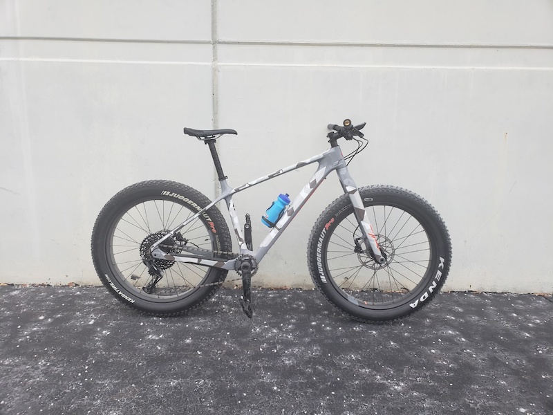 2019 specialized fatboy comp carbon