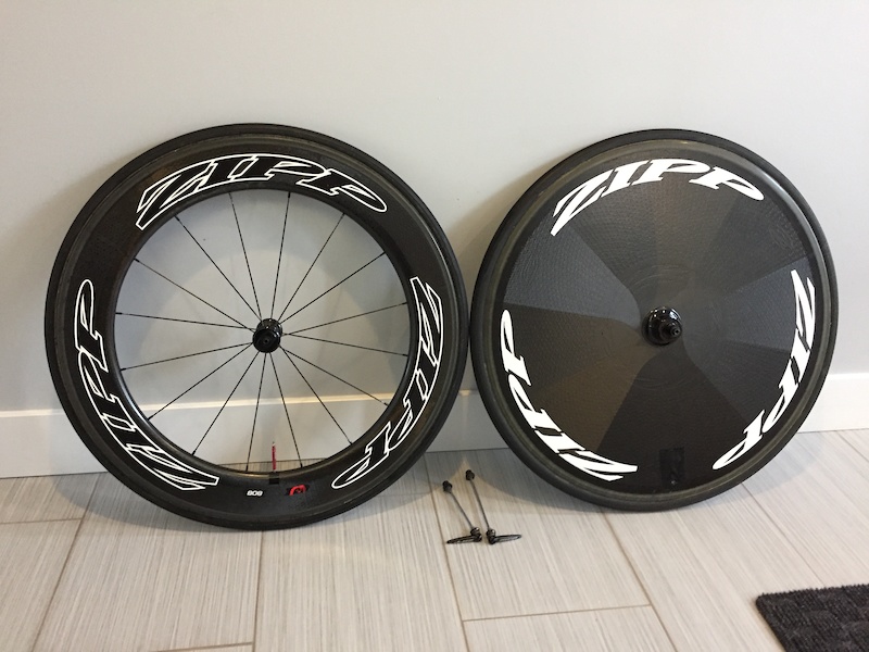 2016 Zipp Super 9 Tubular Disc wheel and 808 Firecrest For Sale