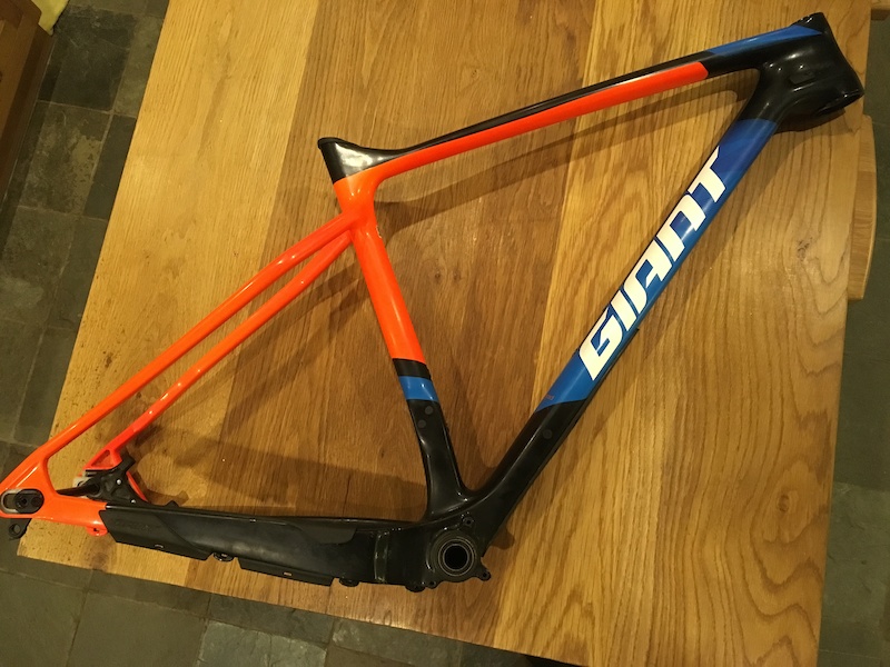 giant xtc carbon frame price