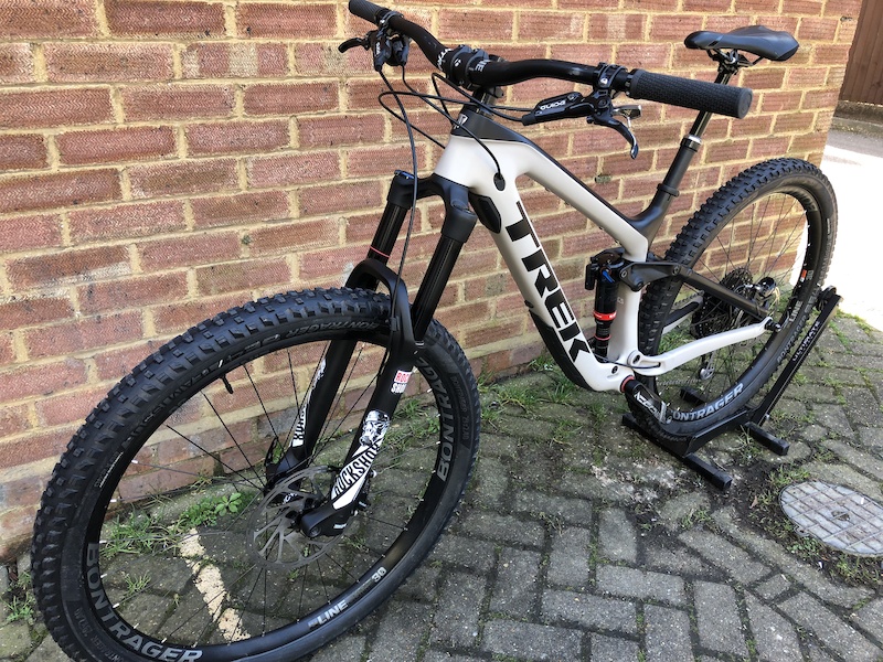 2018 Trek Slash 9.7 Upgraded Spec 29er For Sale