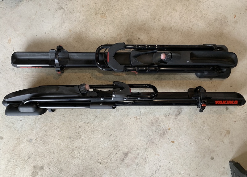 2x Yakima HighRoller Roof Bike Rack Carriers (Pair) For Sale