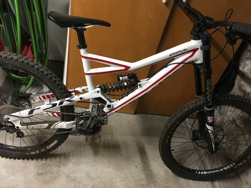 2012 specialized status 2