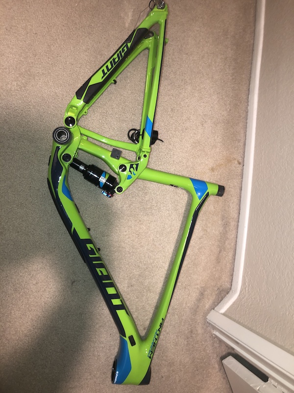 giant anthem frame size