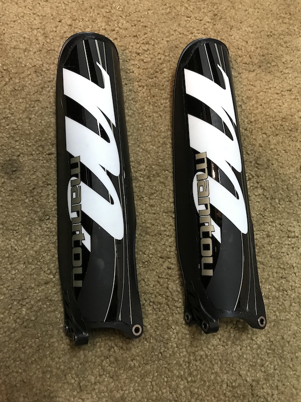 manitou fork integrated mudguard