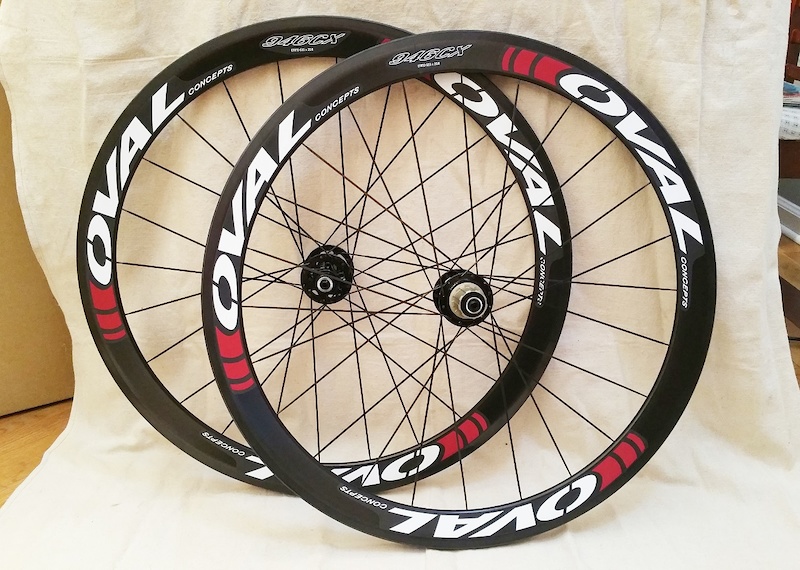 Oval store carbon wheels