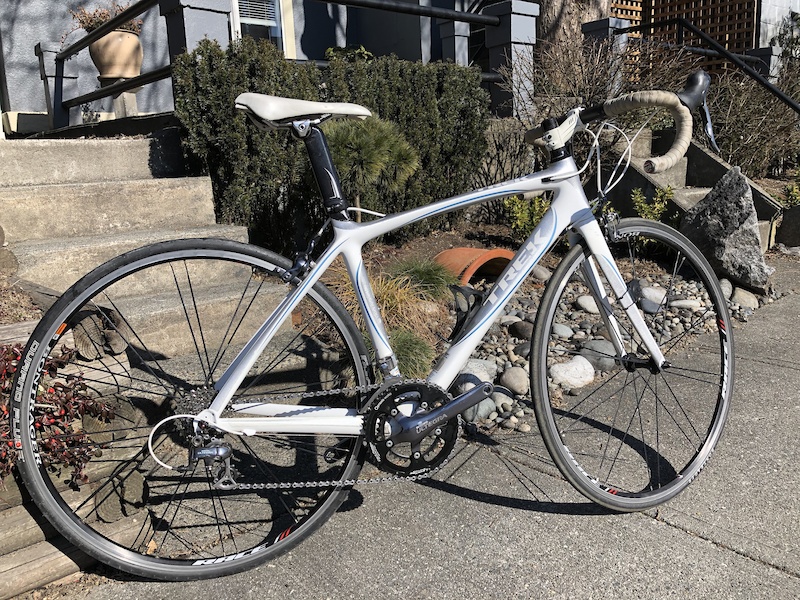 trek madone 5.1 price
