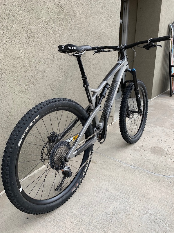 diamondback medium frame size