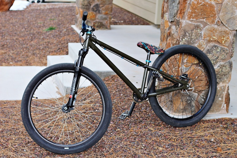 Haro steel reserve deals 1.2 dirt jumper