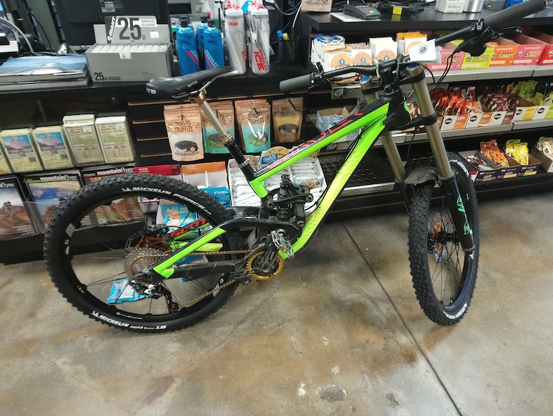 Bicycle Scott Gambler 2016 Geometry 2016 SCOTT Gambler 720 Custom