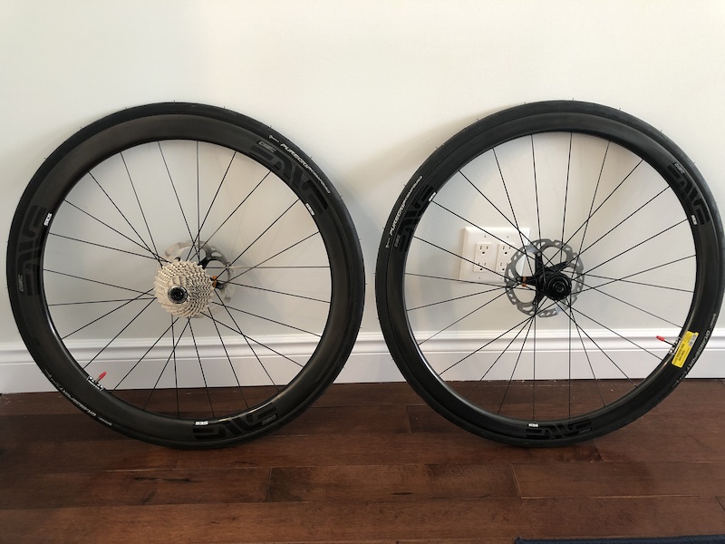 enve ses 4.5 ar disc wheels
