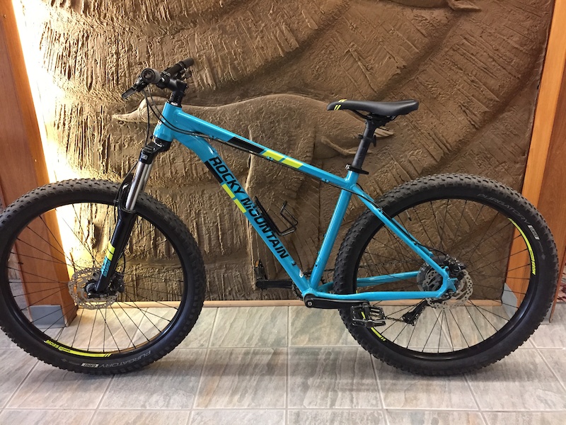 2018 Like NEW Rocky Mountain, Growler 20 For Sale