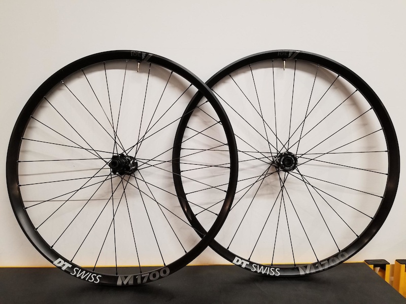 m1700 wheelset