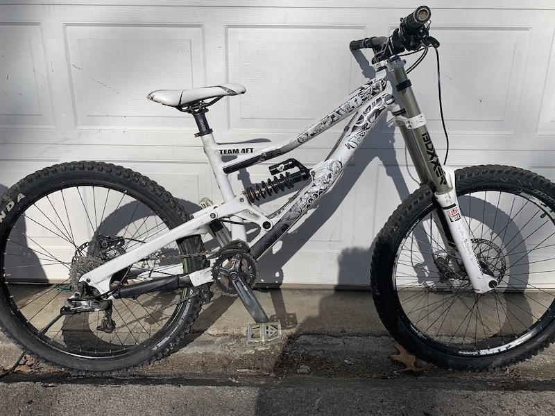 2013 specialized status 2