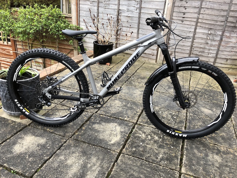 2019 nukeproof scout 275 comp