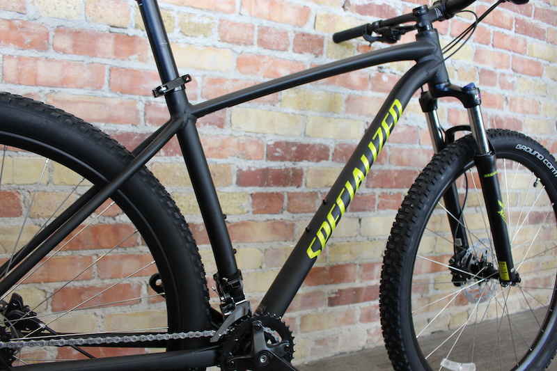 2019 Specialized Rockhopper Comp 29er Medium For Sale