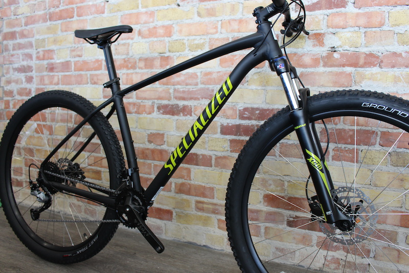 2019 Specialized Rockhopper Comp 29er Medium For Sale