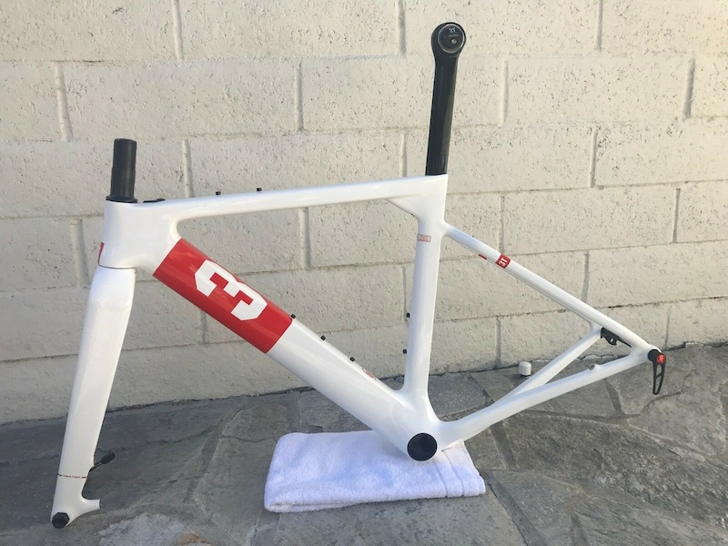 2016 3T Exploro frame and Kogel Bottom 