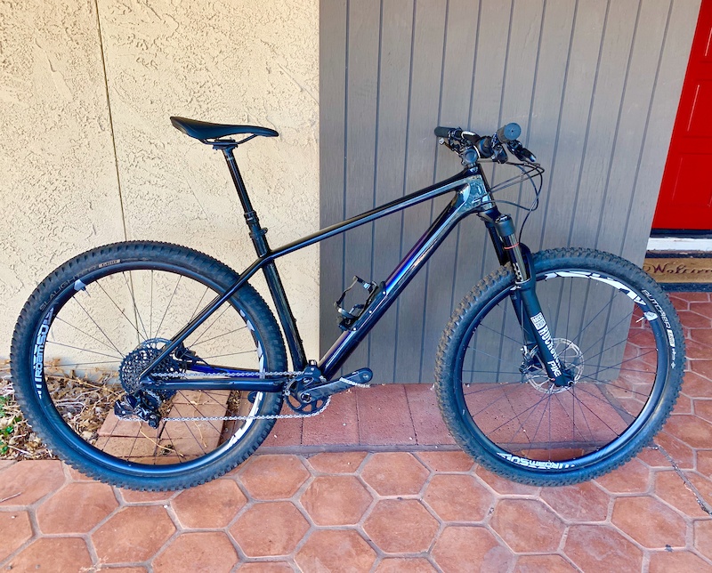 specialized fuse carbon frame