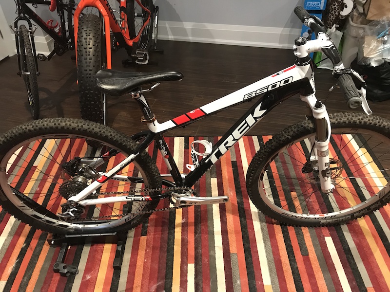 trek 8500 2012
