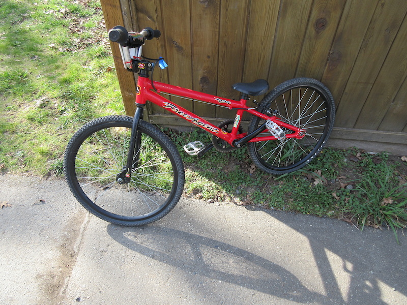 24 inch junior heritage bike