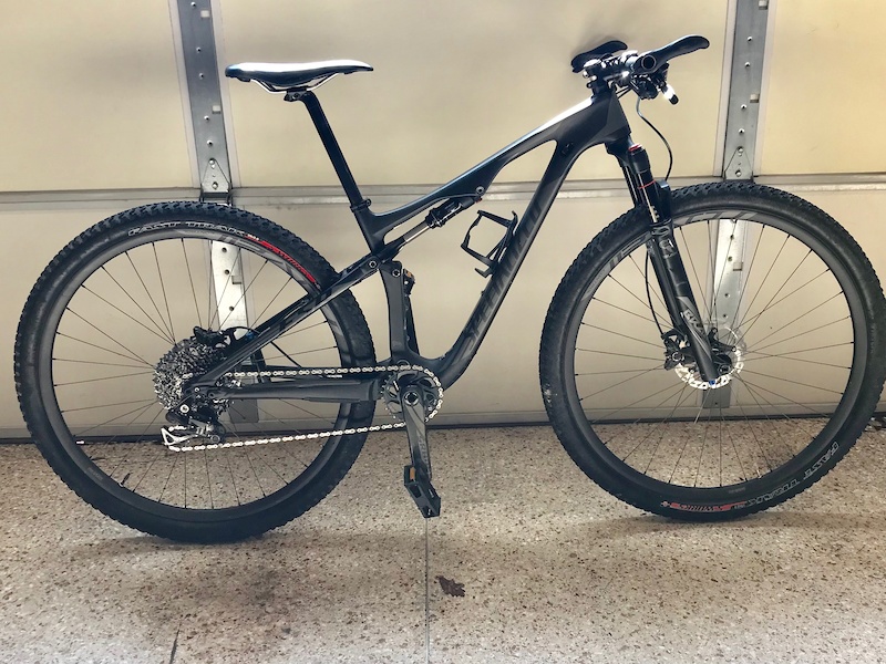 2016 specialized epic expert carbon 29