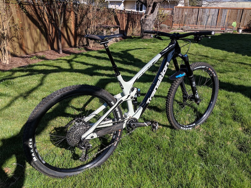 2018 transition smuggler carbon