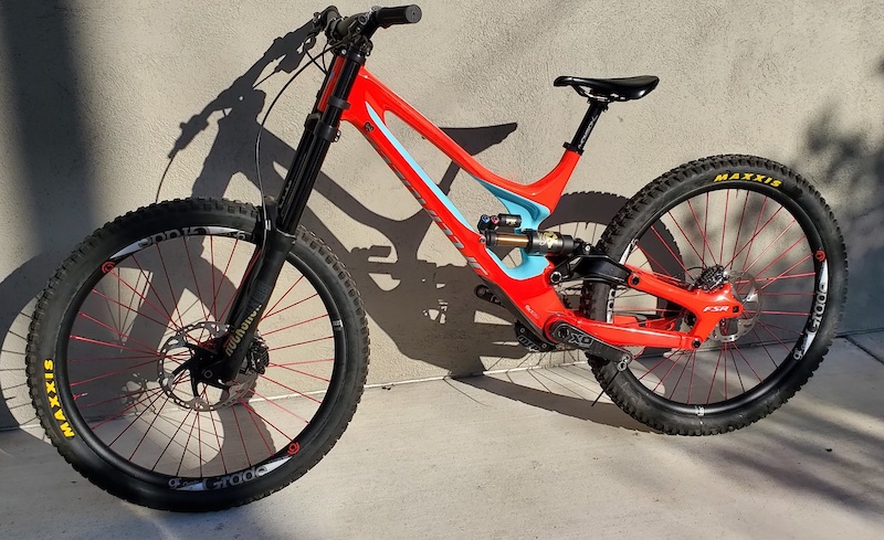 specialized demo 8 carbon 2018