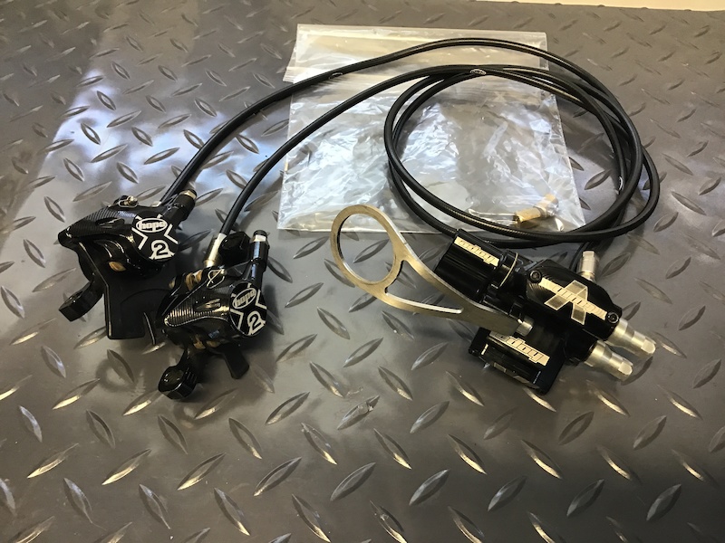Hope VTwin hydro/cable brakes For Sale