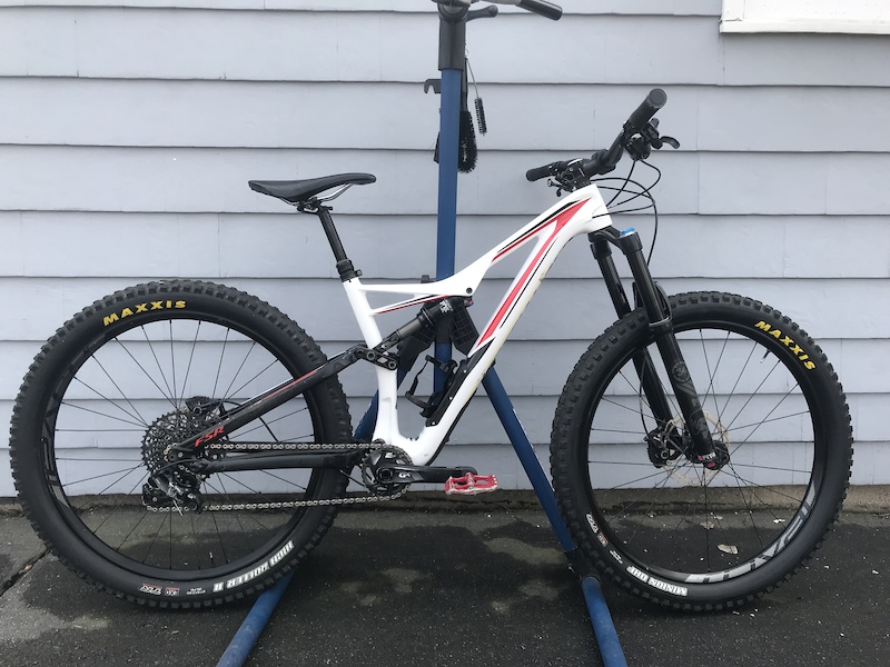 2016 specialized stumpjumper carbon comp