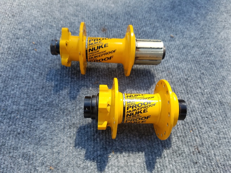 2014 Nukeproof Generator DH Hub Set 20x110 12x150 For Sale