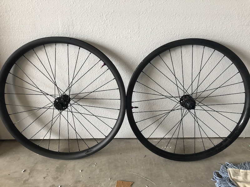 2018 Light Bicycle 27.5 Carbon Wheels For Sale