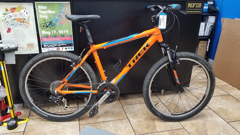 2016 trek 3500