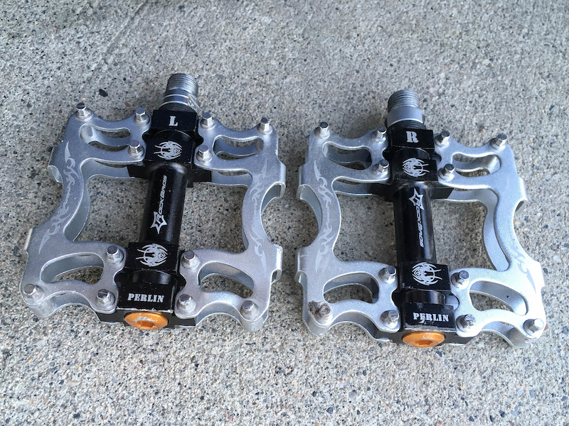 2017 Rockbro cnc sealed bearing pedals silver For Sale