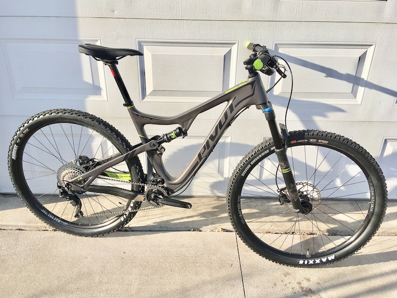 pivot trail 429 race x01