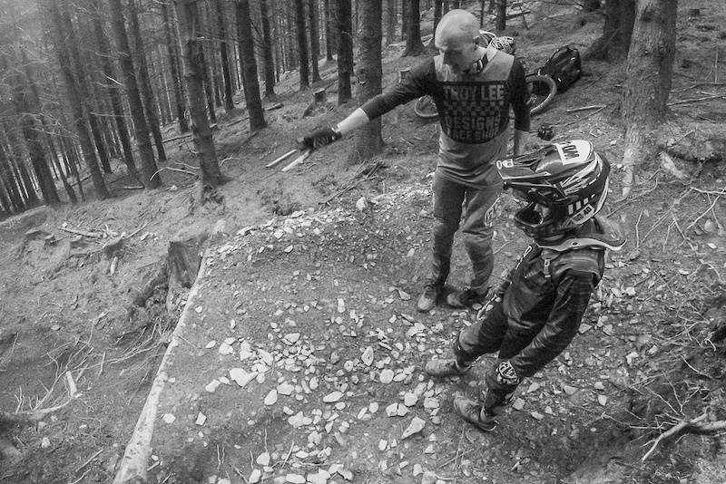 how-do-world-cup-downhill-riders-really-train-pinkbike