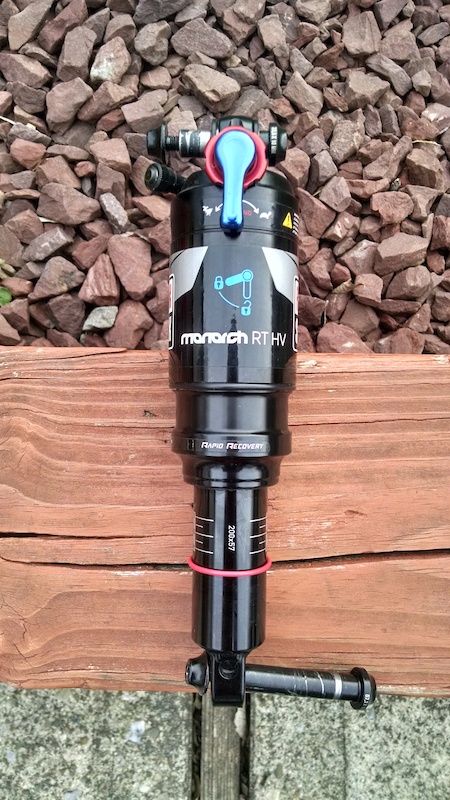 Rockshox monarch deals rt 200x57