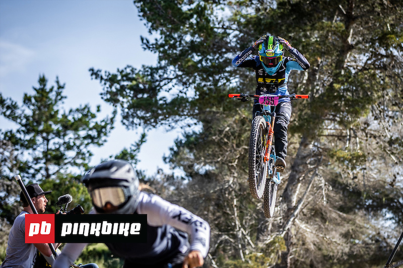Video: Downhill Highlights - Sea Otter 2019 - Pinkbike