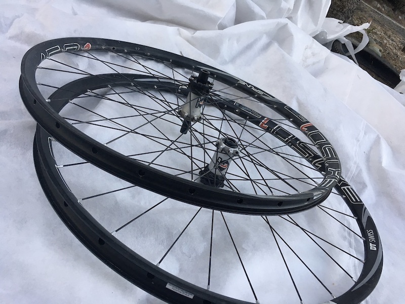 dt swiss ex 1501 spline 27.5 wheelset