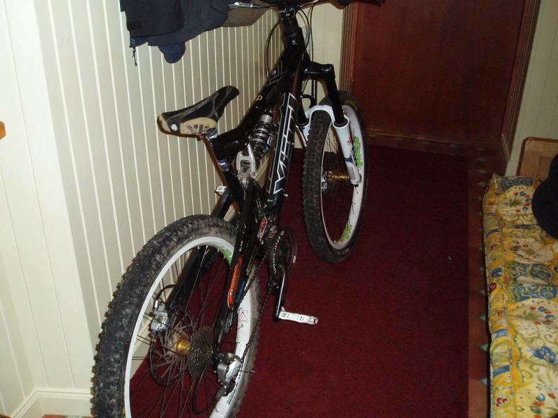 my yeti asx with new forks :D:D
